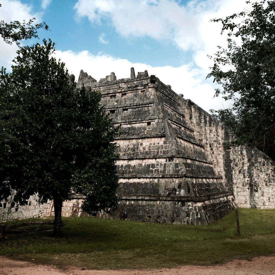 Pyramid Ruins, Chichen Itza, YUC, MX 