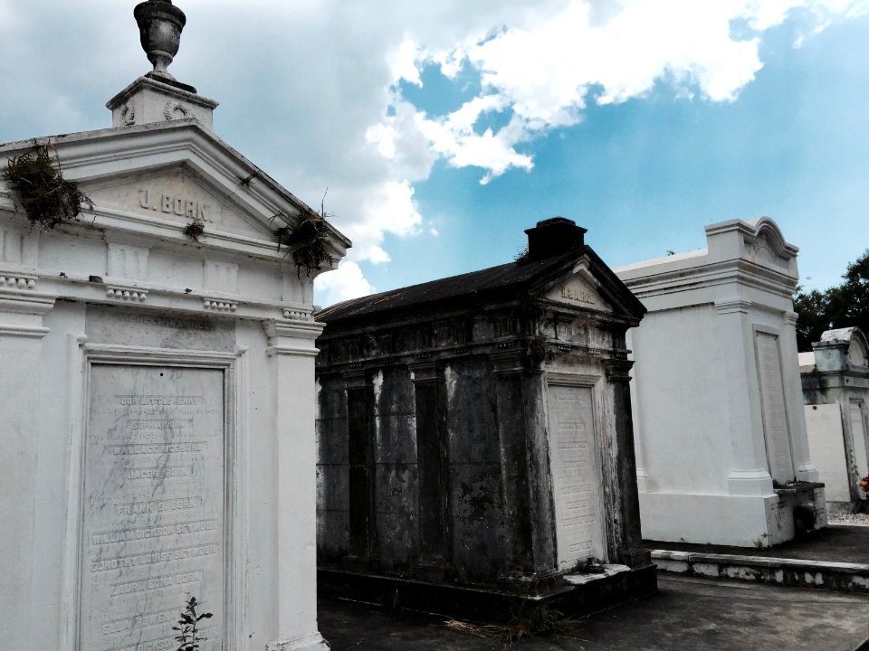 Tombs, Lafayette Cemetery, Garden District, New Orleans, L… 
