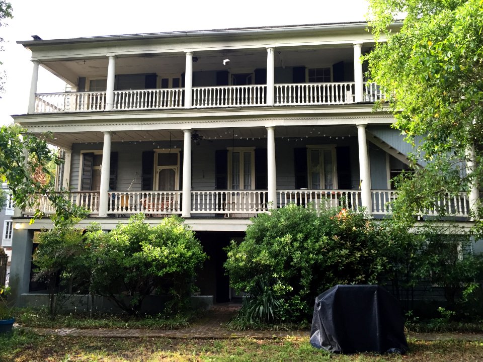 Warren Street Courtyard, Radcliffeborough, Charleston, SC 