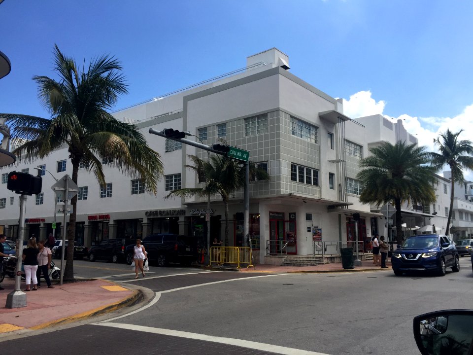 Skylark Apartments, South Beach, Miami Beach, FL 