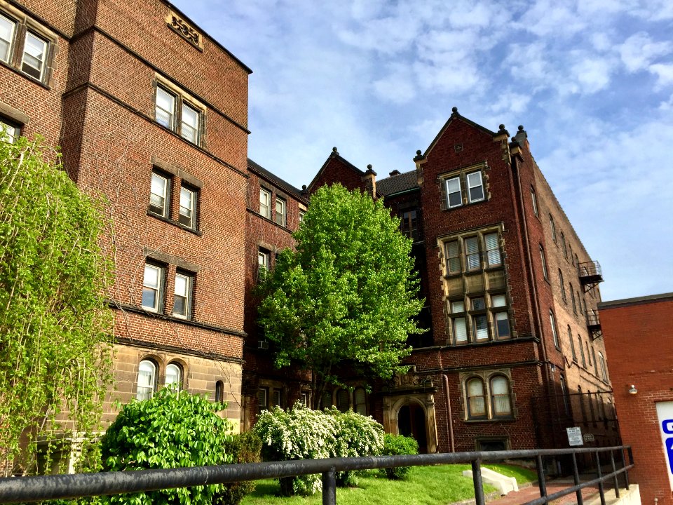 Dixon Hall Apartments, Prospect Avenue Historic District, … 