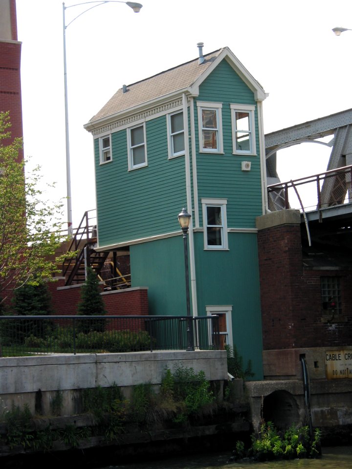 Lift Bridge Control House, Chicago, IL 
