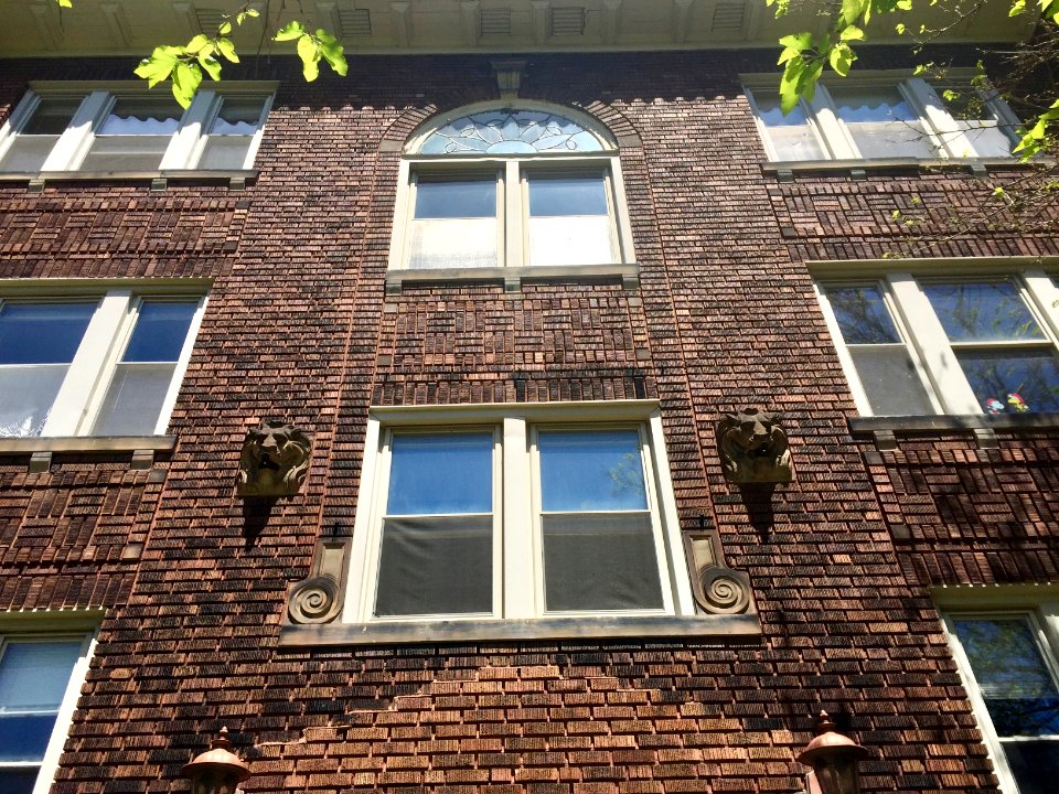 Euclid Heights Boulevard, Coventry Village, Cleveland Heig… 