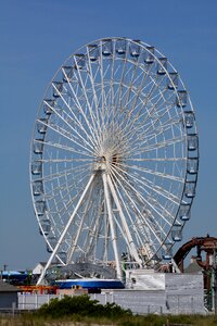 Park ferris wheel fun
