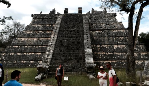 Pyramid Ruins, Chichen Itza, YUC, MX 