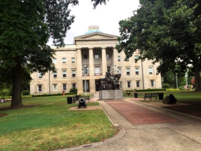 North Carolina State Capitol, Raleigh, NC photo