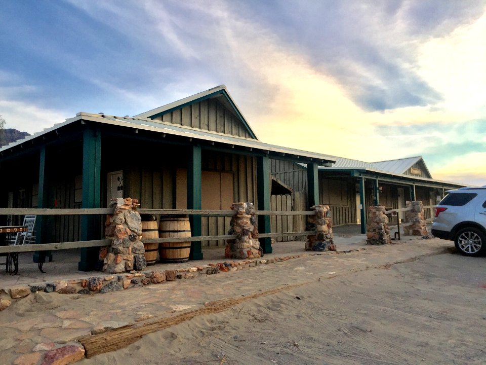 Stovepipe Wells, Death Valley National Park, CA 