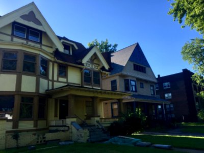 East 75th Street, Midtown, Cleveland, OH 