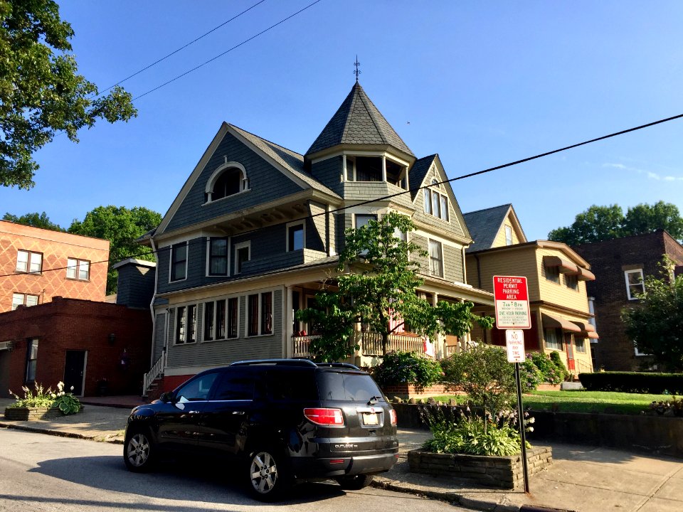 Murray Hill Road, Little Italy, Cleveland, OH 