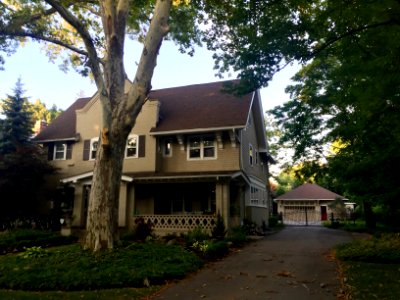 Harcourt Drive, Ambler Heights Historic District, Clevelan… 