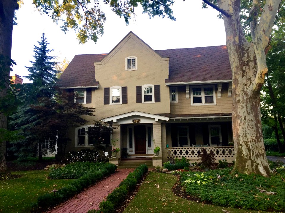 Harcourt Drive, Ambler Heights Historic District, Clevelan… 