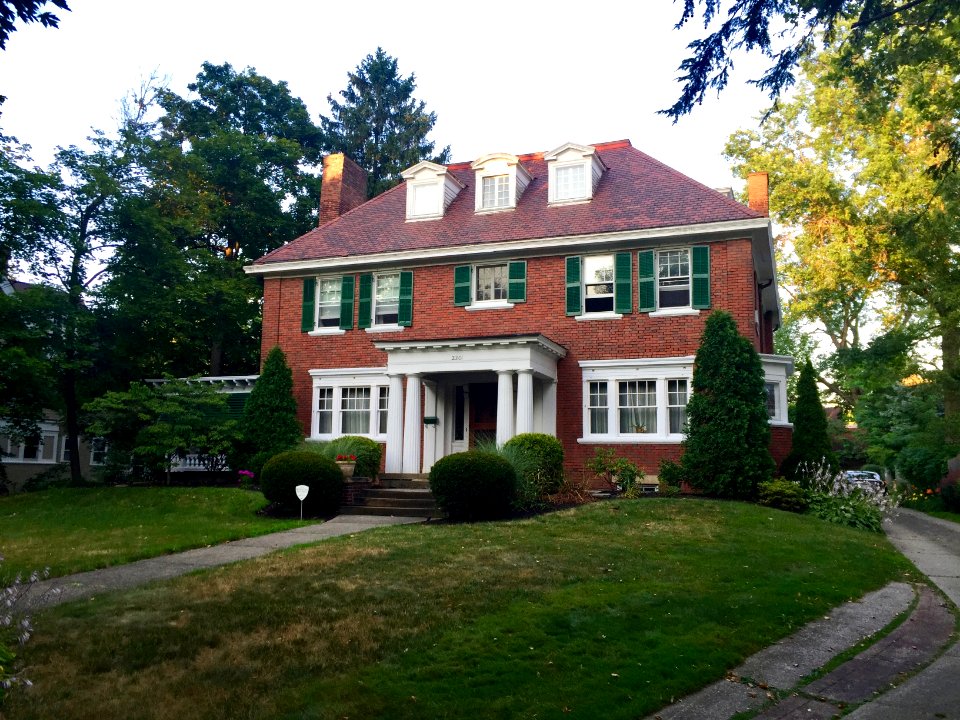 Harcourt Drive, Ambler Heights Historic District, Clevelan… 