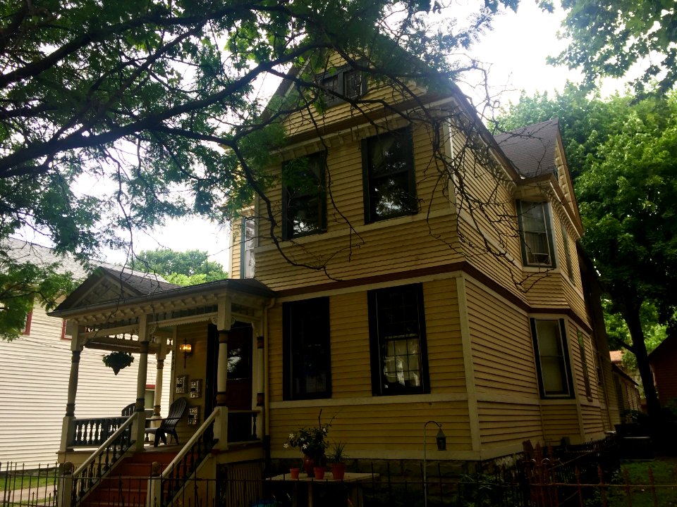 West 10th Street, Tremont, Cleveland, OH 