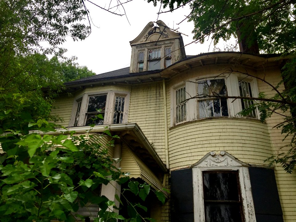 East 84th Street, Hough, Cleveland, OH 