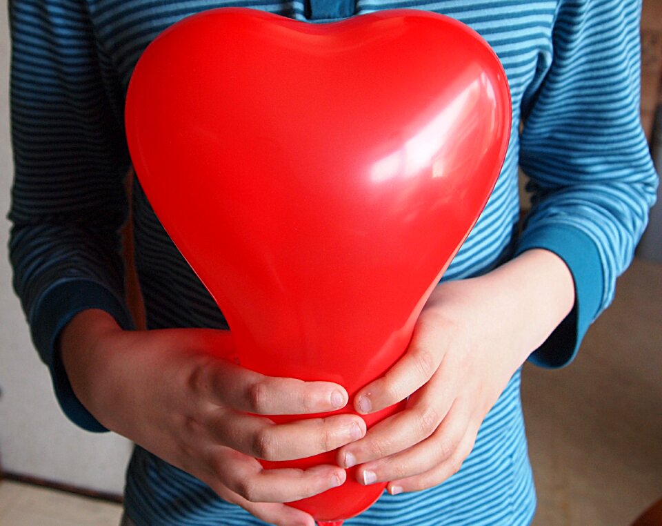 Red balloon for you
