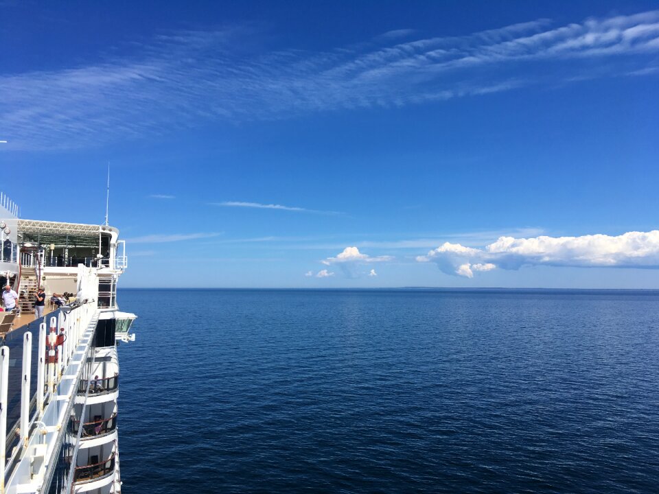 Cruise ship queen elizabeth