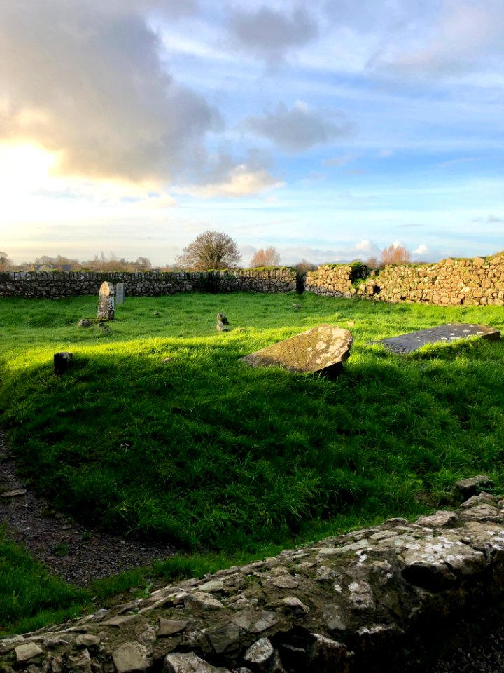 Graveyard, Hore Abbey, Caiseal, Éire 