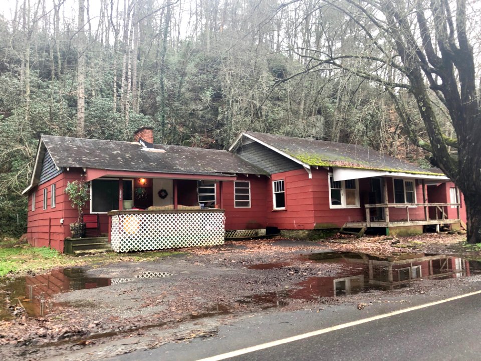 Carol's Cabins, Dillsboro, NC 