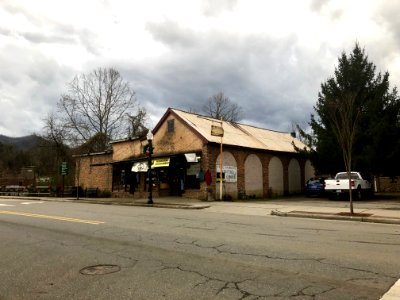 Everett Street, Bryson City, NC 
