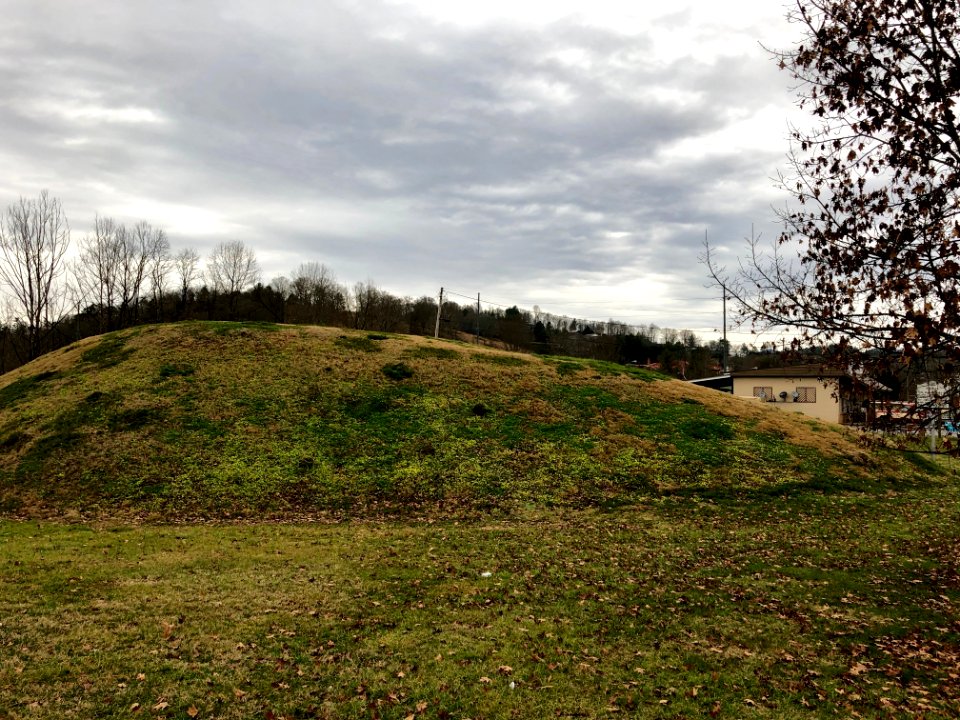 Nikwasi Mound, Franklin, NC 