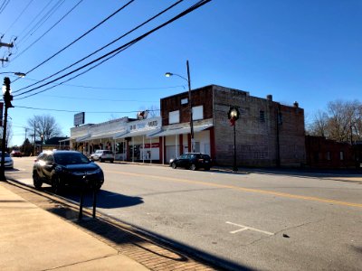 7th Avenue East, Hendersonville, NC 