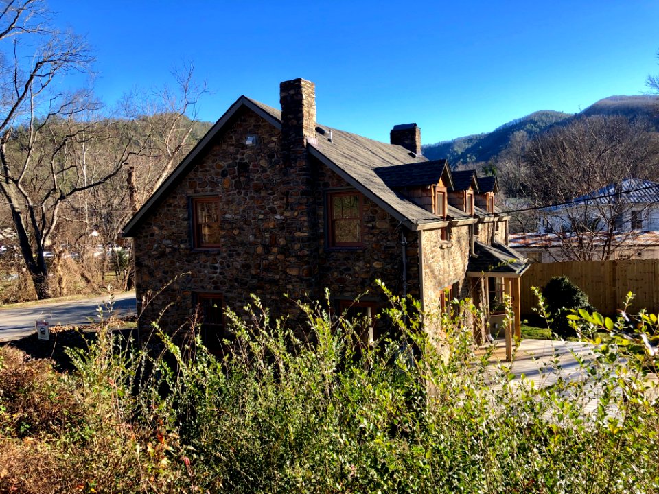 North Spring Street, Hot Springs, NC 