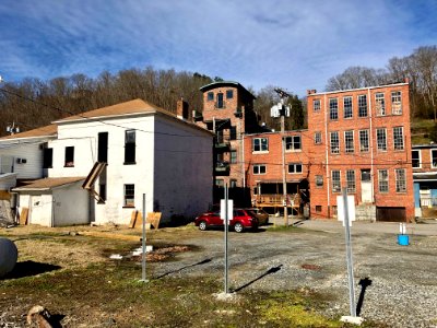 Back Street, Marshall, NC 