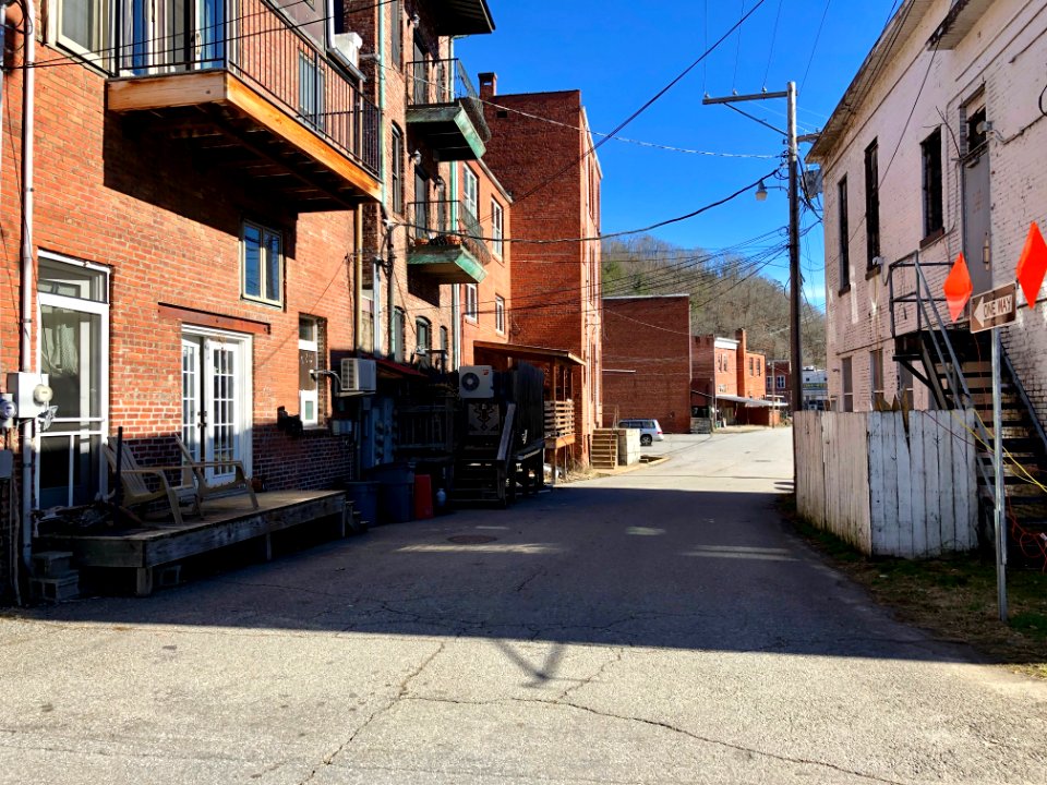 Back Street, Marshall, NC 