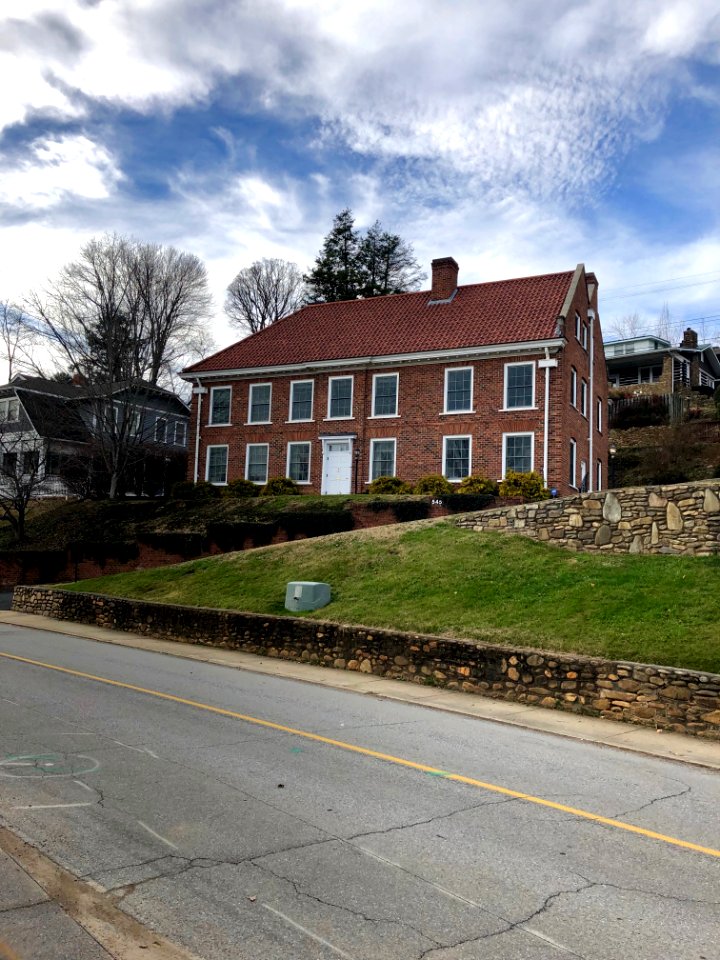 Lakeshore Drive, Lake Junaluska, NC 