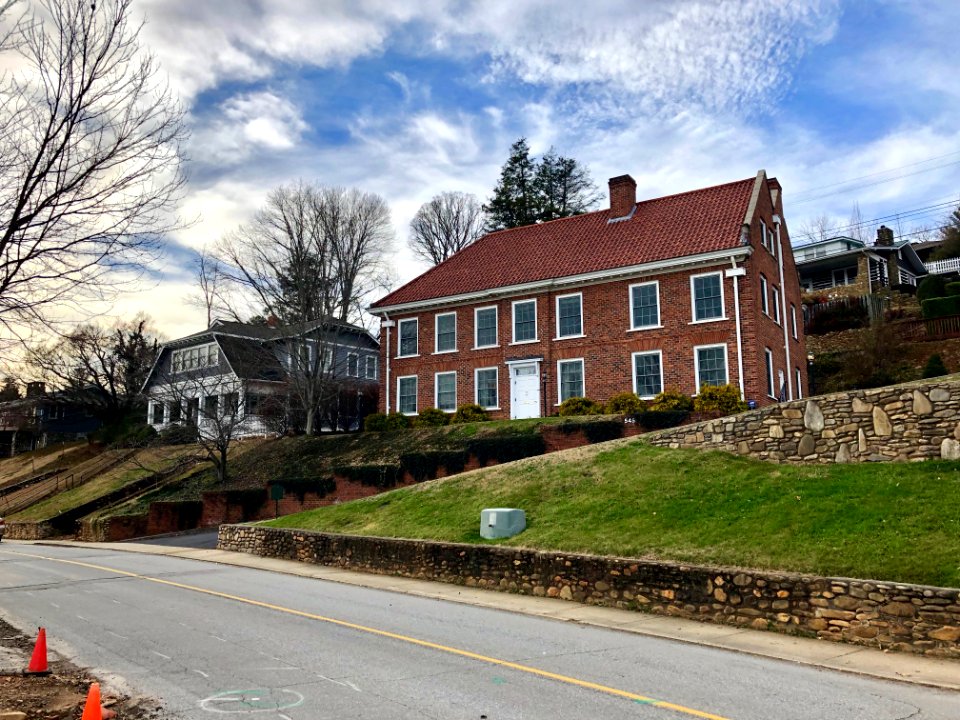 Lakeshore Drive, Lake Junaluska, NC 