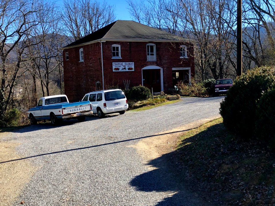 Dr. J. Howell Way Carriage House, Waynesville, NC 