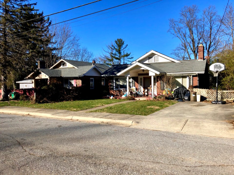 Pennsylvania Avenue, Canton, NC 