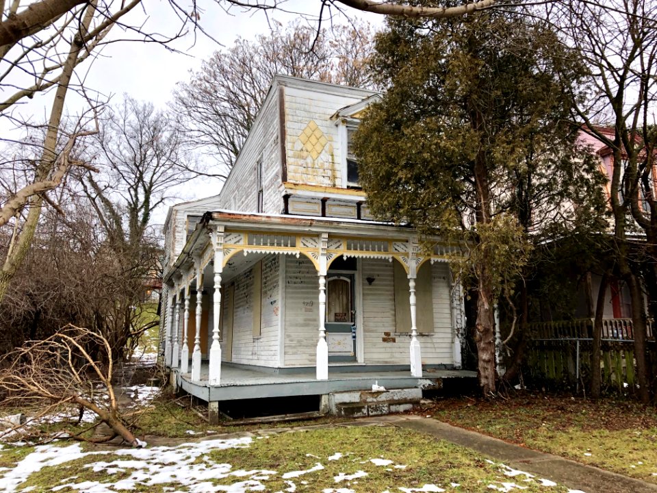 Virginia Avenue, Northside, Cincinnati, OH 