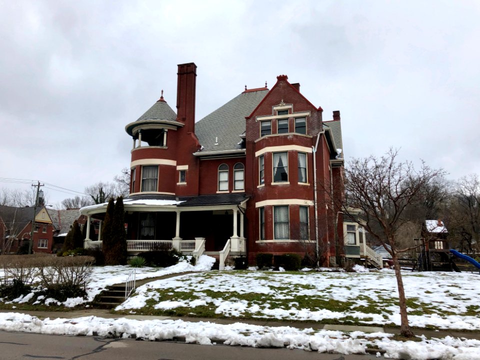 Hamilton Avenue, Northside, Cincinnati, OH 