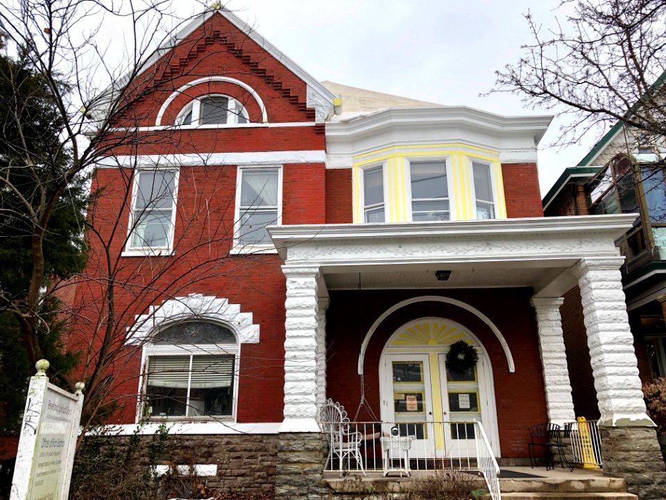 Hamilton Avenue, Northside, Cincinnati, OH 