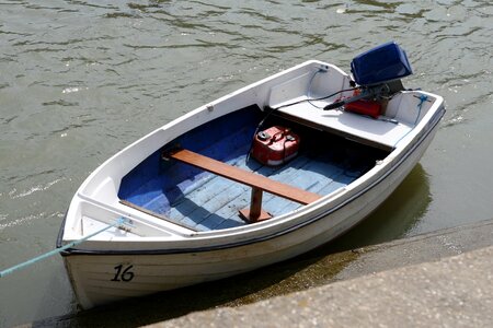 Craft cross dinghy photo