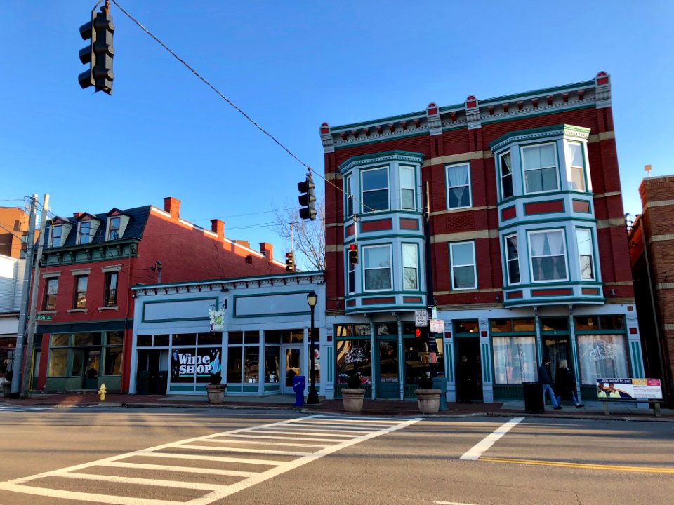Bauer Apartments and Madison Road, O'Bryonville, Cincinnat… 