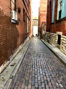 Beloit Alley, West End, Cincinnati, OH 