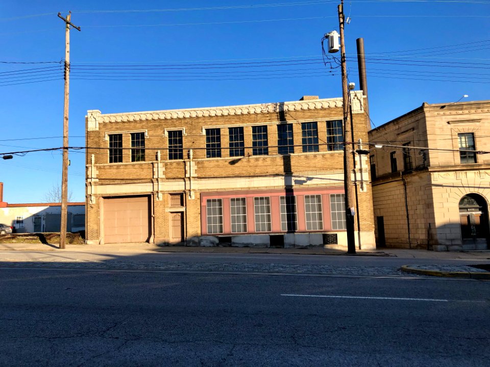 Gilbert Avenue, Walnut Hills, Cincinnati, OH 