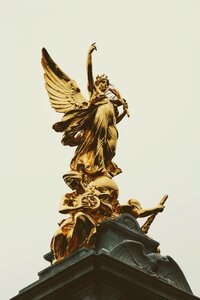 United kingdom palace golden