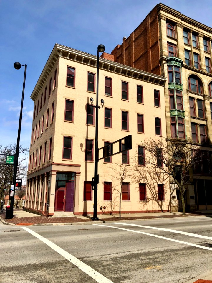 9th Street, Cincinnati, OH 