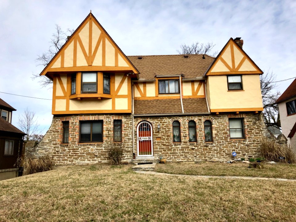 Egan Hills Drive, Paddock Hills, Cincinnati, OH 