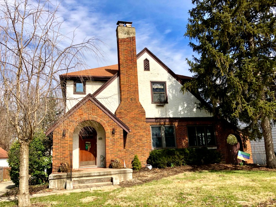 Avon Drive, Paddock Hills, Cincinnati, OH 