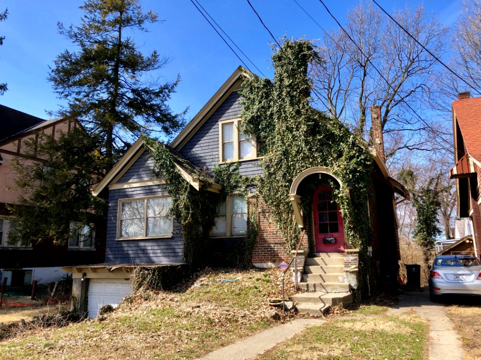 Corinth Avenue, Bond Hill, Cincinnati, OH 