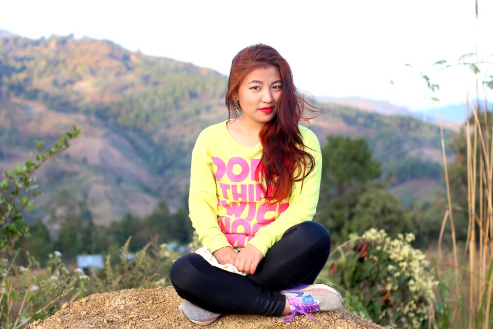 Thai model chinese sitting
