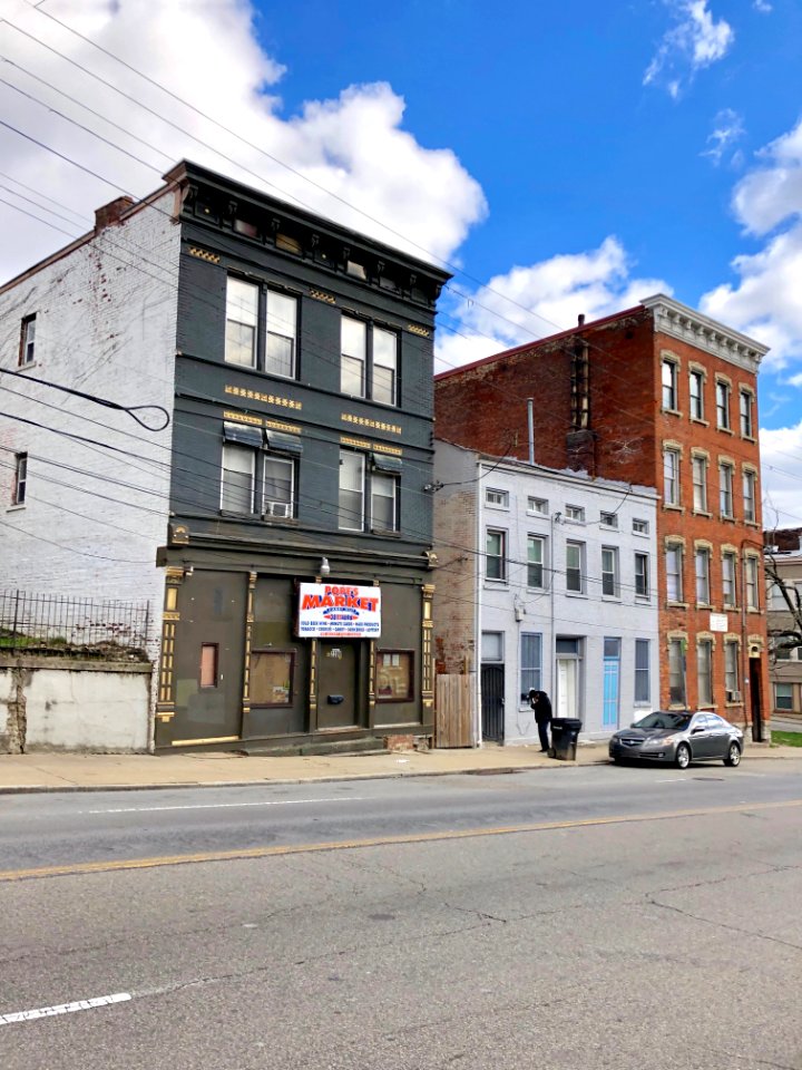 Vine Street, Mount Auburn, Cincinnati, OH 