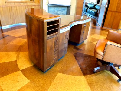 Desk, President's Office, Cincinnati Union Terminal, Queen… 