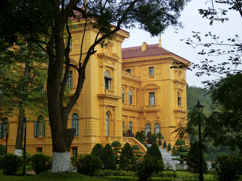 Capital government palace