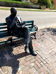 Statue, Riverwalk, Licking Riverside, Covington, KY 