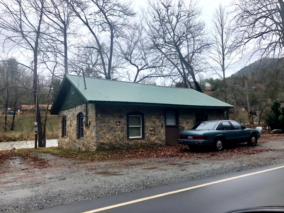 Carol's Cabins, Dillsboro, NC 
